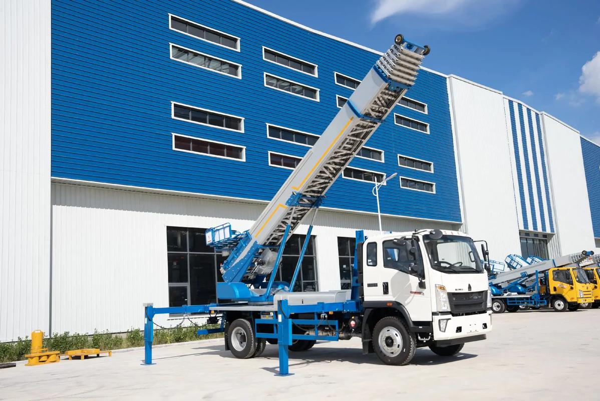 五河县小型云梯车上料车租赁多少钱