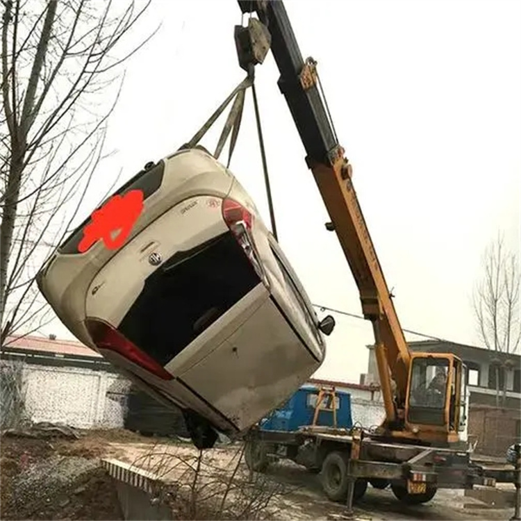 五河县吊车吊轿车租赁指南：如何选吨位、避风险、省预算